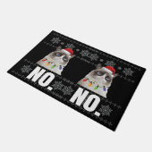 猫No不機嫌なクリスマス猫No醜いクリスマスプレゼント ドアマット (アングル)