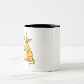 猫Tシャツで暮らしが良い ツートーンマグカップ (中央)