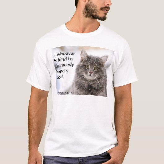 猫Tシャツ、野良猫に餌をあげるキリスト教Tシャツ Tシャツ (正面)