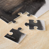 猿が頭を掻いている ジグソーパズル (側面)