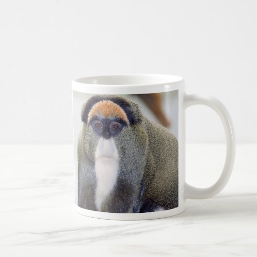 猿の凝視のマグ コーヒーマグカップ (右)