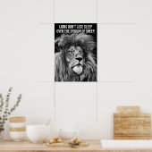 獅子は羊の意見で眠らない ポスター (キッチン)