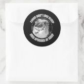 獅子は羊の意見で眠らない ラウンドシール (バッグ)