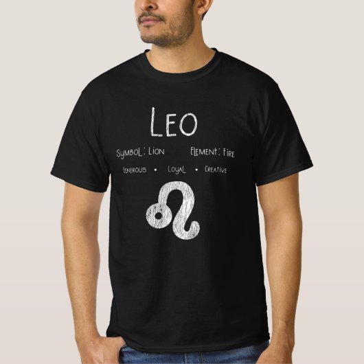 獅子座のライオンの火の占星術の誕生日ギフト Tシャツ (正面)