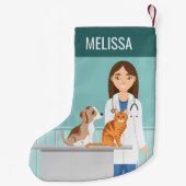 獣医ウーマンベットアニマルドクター名前をカスタムする スモールクリスマスストッキング (裏面)