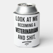 獣医シャツおもしろい獣医ギフトシャツ 缶クーラー (缶裏面)