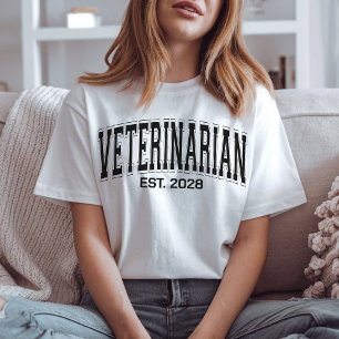 獣医スタッフと動物愛好家のための動物病院Tシャツ Tシャツ