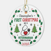 獣医初めてのクリスマスパーソナライズされたオーナメント セラミックオーナメント (左)