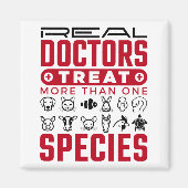 獣医実在が一つ以上の種を治療する マグネット (正面)
