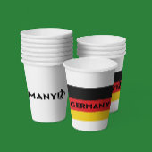 玉にドットを使ったドイツのサッカー選手 紙コップ