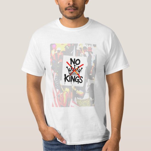 王いらず  トランプ反対 民主主義Tシャツ Tシャツ (正面)