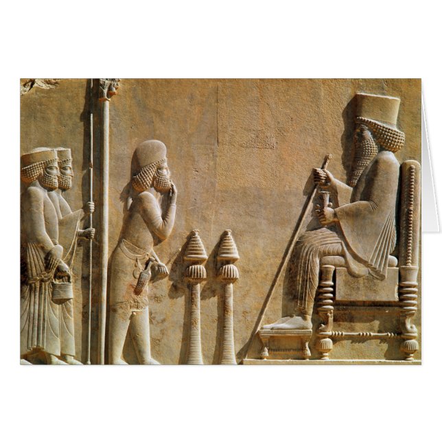 王にDarius尊敬を支払っている中央の役人 (正面横)