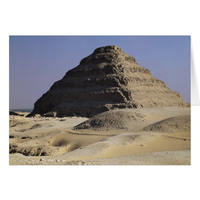 王のDjoser Old Kingdomステップピラミッド (正面横)