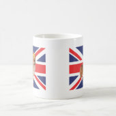 王冠および英国国旗を持つ女王のコーギー コーヒーマグカップ (中央)