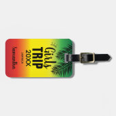 王冠と女の子の旅と名前グリーンイエローレッド ラゲッジタグ (正面横)