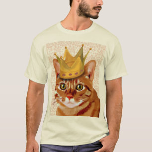 王冠のポートレートを持つショウガ猫 Tシャツ