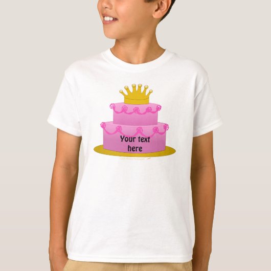 王冠の誕生日のピンクのケーキ Tシャツ (正面)