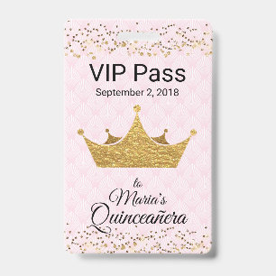 王冠のQuinceañera金VIPのバッジとのピンク バッジ