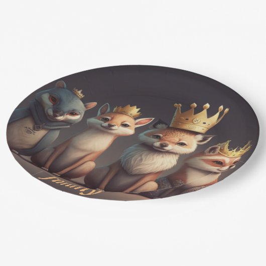 王冠をかぶった可愛い野生動物 ペーパープレート (アングル)