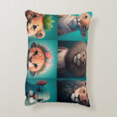 王冠を青く丸めたピロを着たかわいい野生動物 アクセントクッション (裏面(縦))