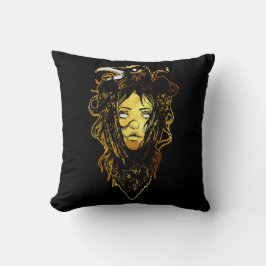 王女を抱く黒い鳥 クッション