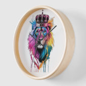 王威厳のある冠をかぶった獅子の顔 壁時計 (傾斜)
