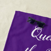 王室のな女王のビーチの女の子の王冠の（昆虫）オオカバマダラ、モナーク ビーチタオル (インサイチュ)