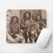 王室のな英国によって撮影される3インディアンブレーブス マウスパッド (マウス)