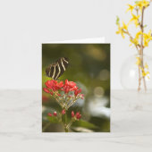 王室のなPoincianaの空白のなメッセージカードの蝶 カード (黄色い花)