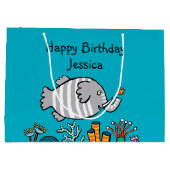 珊瑚とのかわいい象の魚場面 ラージペーパーバッグ (裏面)