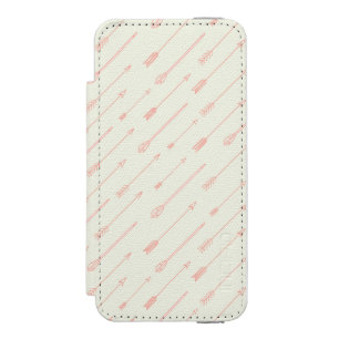 珊瑚によって輪郭を描かれる矢パターン iPhone SE/5/5sウォレットケース