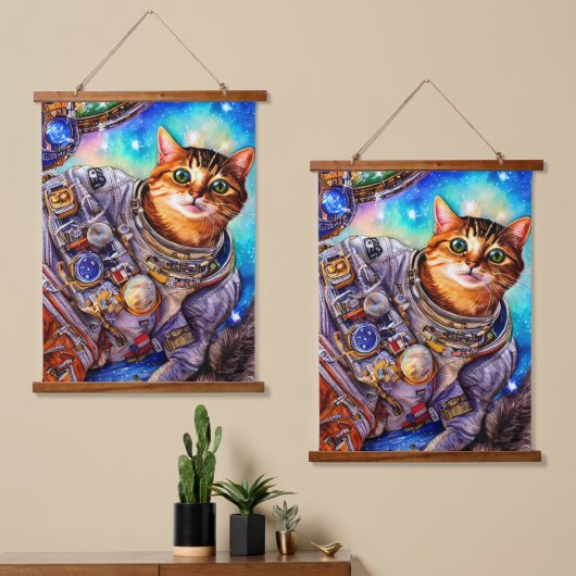 現おもしろい在猫 |宇宙飛行士ネコ 吊り下げ型タペストリー (非対称)