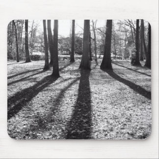 現われる森林 マウスパッド