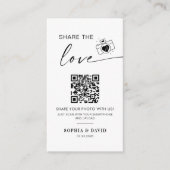 現代のウェディングフォト 愛をシェアするQRコード エンクロージャーカード (正面)