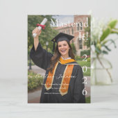 現代の写真で伝える卒業のお知らせ「Mastered It」 招待状 (スタンド正面)