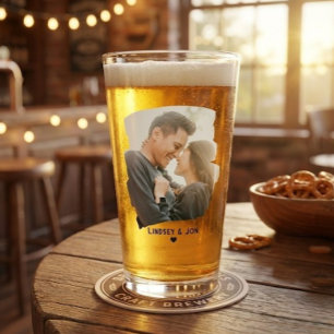 現代の写真カスタム名またはメッセージのビール タンブラーグラス