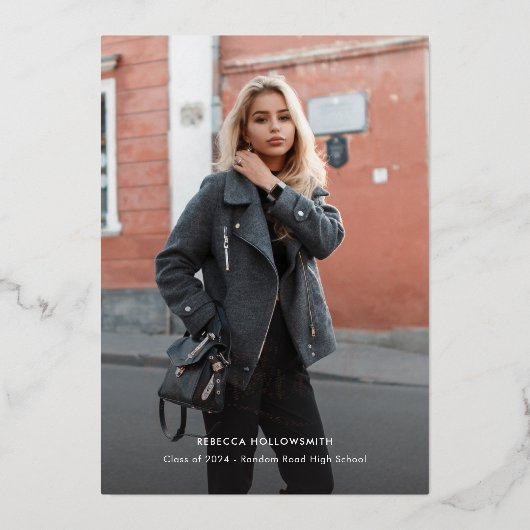 現代の写真付き卒業発表 箔招待状 (正面)