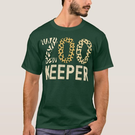 現代の動物園の飼育員 - サファリと動物たち Tシャツ (正面)