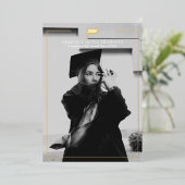 現代の卒業キャップ写真 卒業おめでとう 箔招待状 (立ち正面)