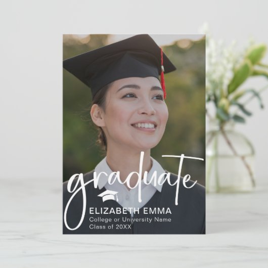 現代の卒業生向け 手書きのおしゃれな卒業おめでとうカード 案内状 (スタンド正面)