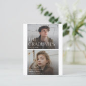 現代の双子卒業生 ダブルジョイント卒業おめでとう ポストカード (スタンド正面)