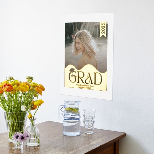 現代の帽子の写真で卒業おめでとう 高校 フォイルプリント 箔ポスター (レイダウン (キッチン))