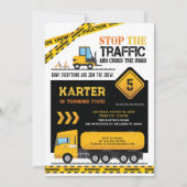 現代の建設用ダンプトラックの誕生日パーティー 招待状 (正面)