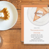 現代の感謝祭の食事とパンプキンパイ 招待状