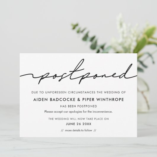 現代の手書きで延期された結婚発表 招待状 (スタンド正面)