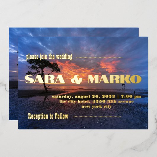 現代の文字体裁 |ミニマル結婚リスト 箔招待状 (正面/裏面)