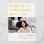 現代の結婚式延期 ポストカード ゴールド箔 (正面)