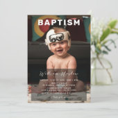 現代的なミニマルな男の子の赤ちゃんの写真と洗礼 招待状 (スタンド正面)