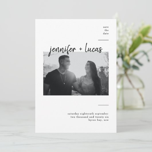 現代的な写真の結婚式延期のお知らせ 招待状 (スタンド正面)