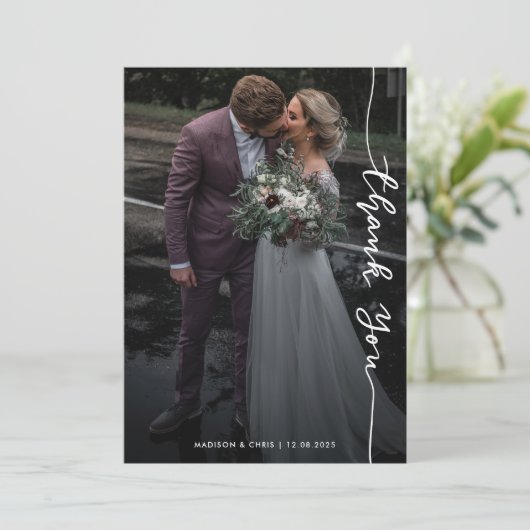 現代風感謝の言葉 シンプルな結婚式の写真 サンキューカード (スタンド正面)